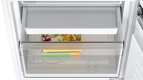 Frigorífico Combinado Encastrável Bosch KIV86VSE0 | 177,2x54,1x54,8 cm | 267 L | E | Branco