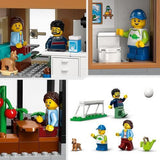 LEGO My City 60398 - Casa de Família e Carro Elétrico